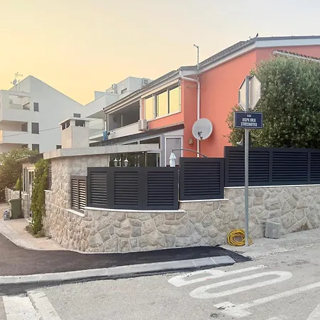 Adriana Apartmán *