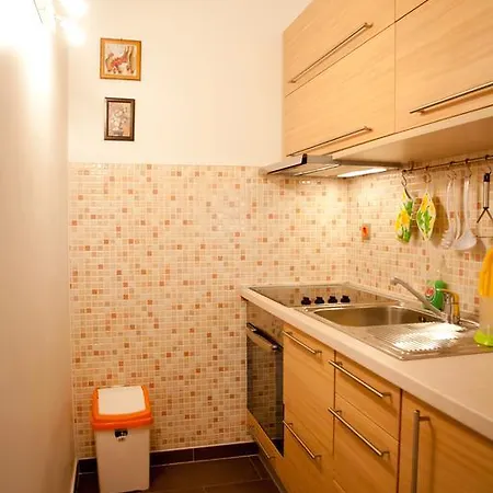 Adriana Apartament *